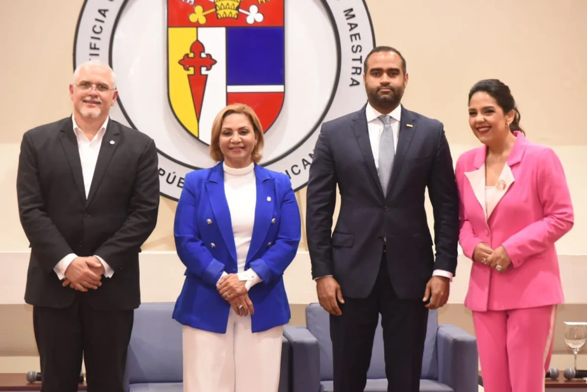 Realizan Conversatorio Sobre Proyecto De Ley Que Busca Incluir El Acoso