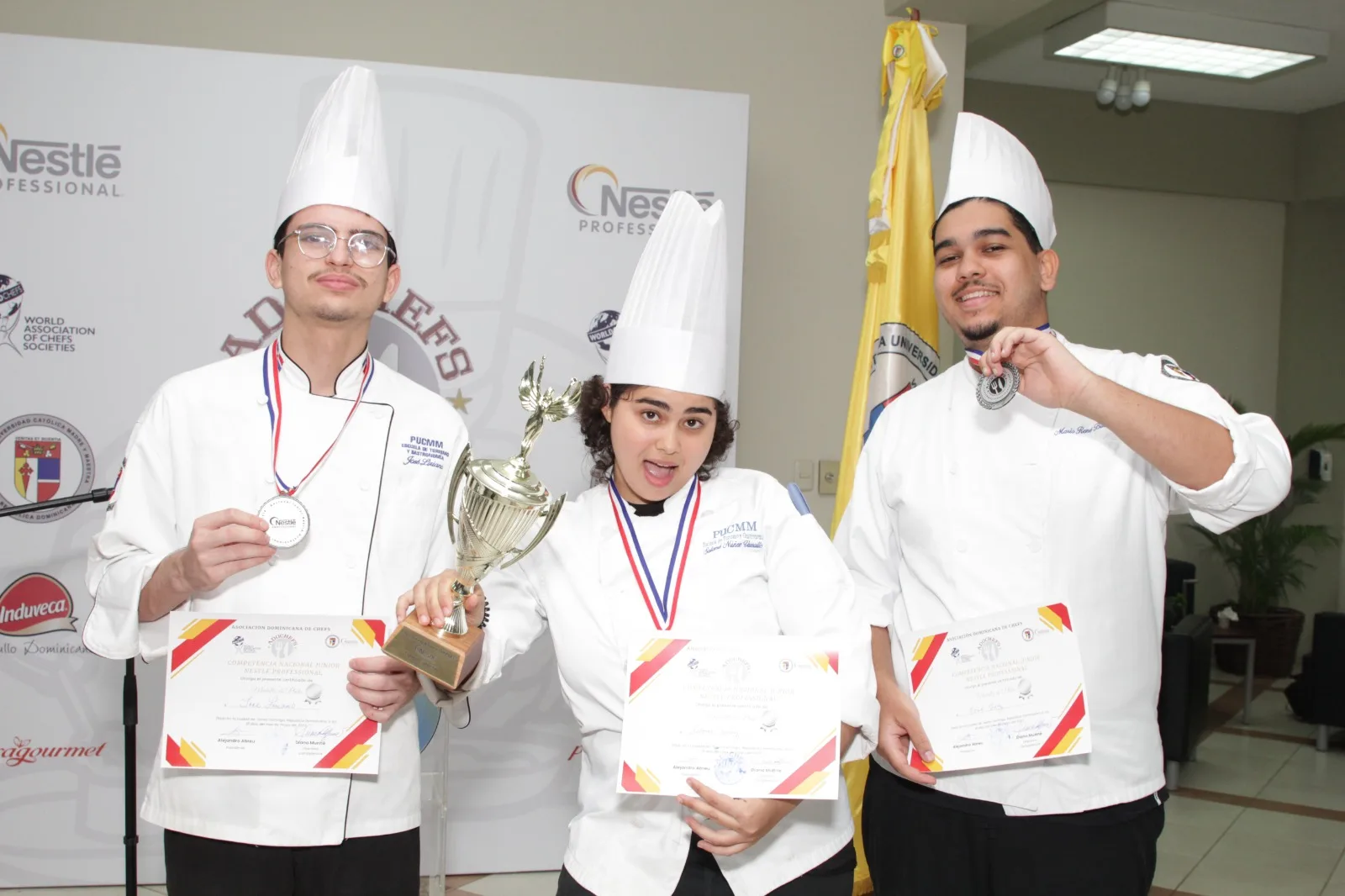 Equipo PUCMM gana 1er lugar de Copa Junior Chef