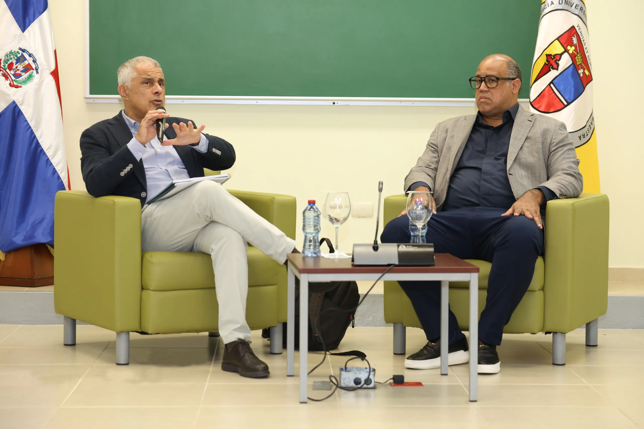 Escuela Derecho realiza dialogo entre maestro con el doctor Jesús Silva-Sánchez