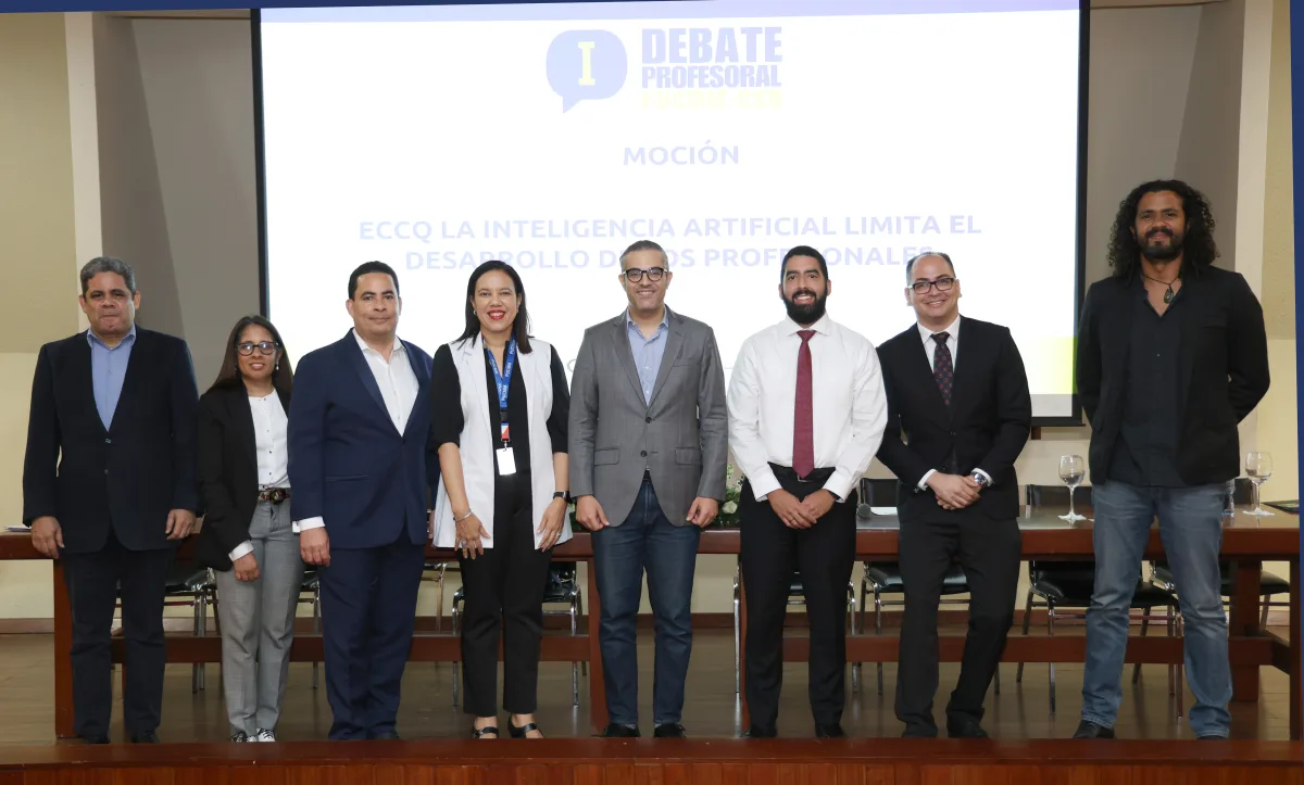 PUCMM realiza primer debate profesoral en campus de Santo Domingo