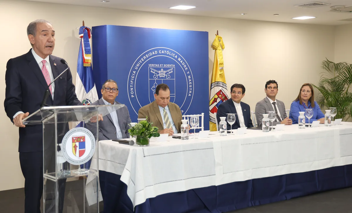 MESCyT inicia en PUCMM visitas de seguimiento al Plan de Mejora de Evaluación Quinquenal