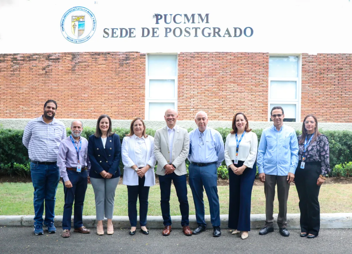 PUCMM recibe visita de Keysight Technologies en su campus Santiago