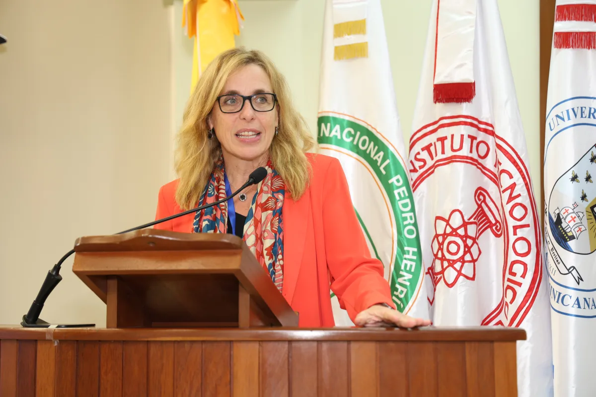 CINDA elige a su primera presidenta y entrega Medalla al Mérito Académico