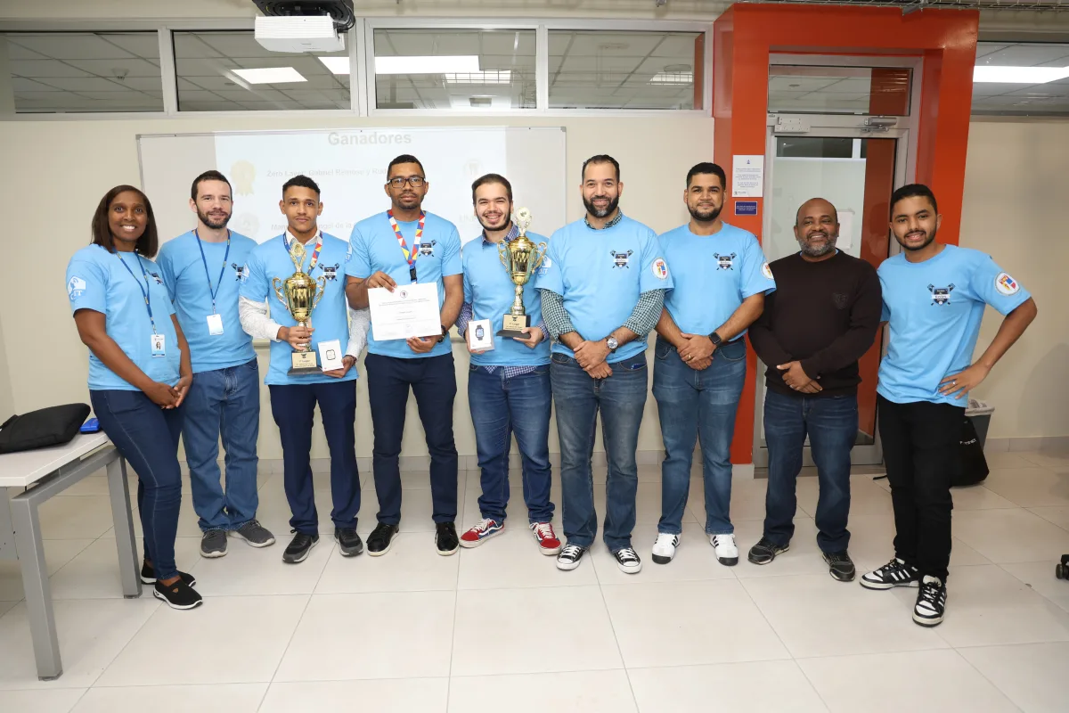 PUCMM obtiene primer lugar Torneo de Redes