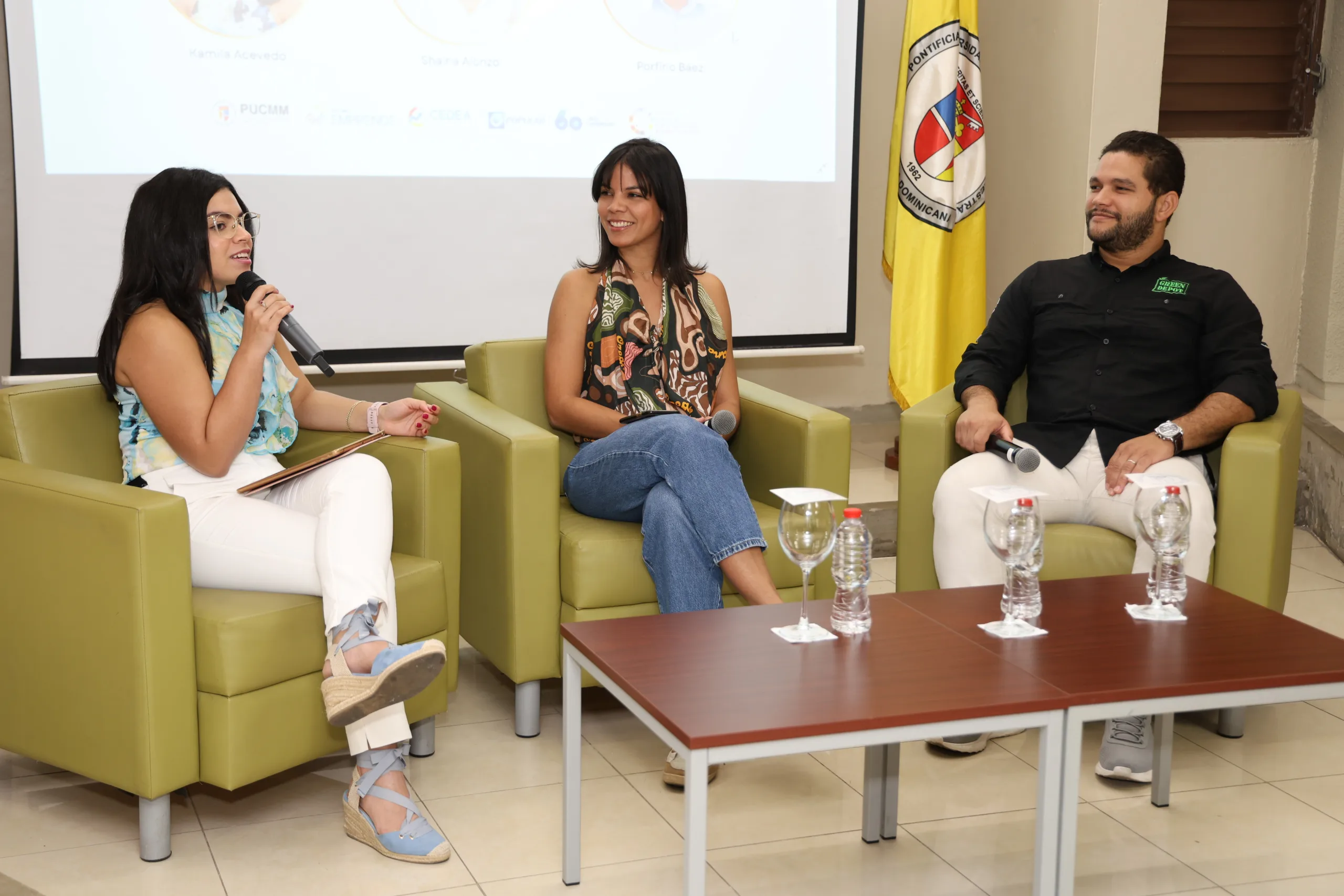 PUCMM impulsa el emprendimiento social en el “Café de Impacto”