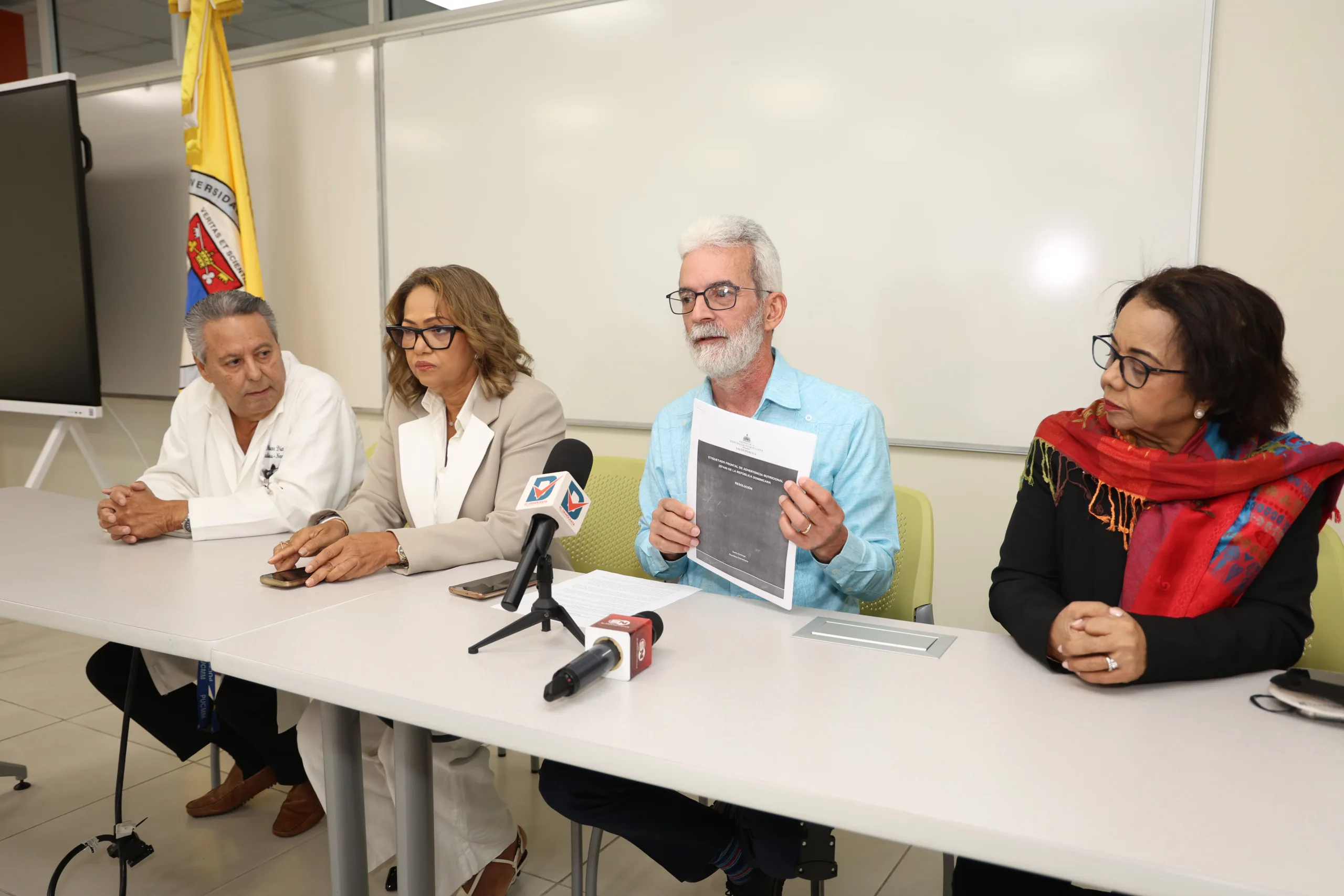 Presentan avances en proyecto de etiquetado frontal de advertencia nutricional en República Dominicana