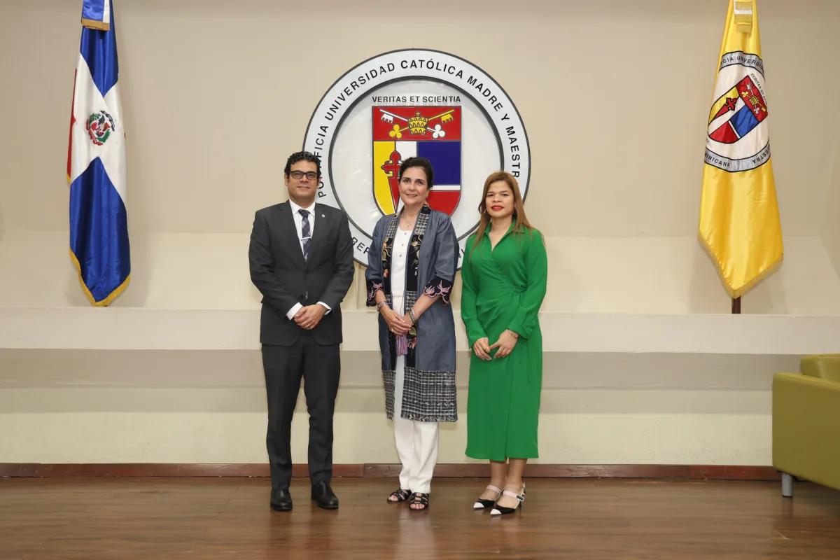 Escuela de Lenguas de la PUCMM realiza encuentro literario sobre “La muerte de Iván Ilich”