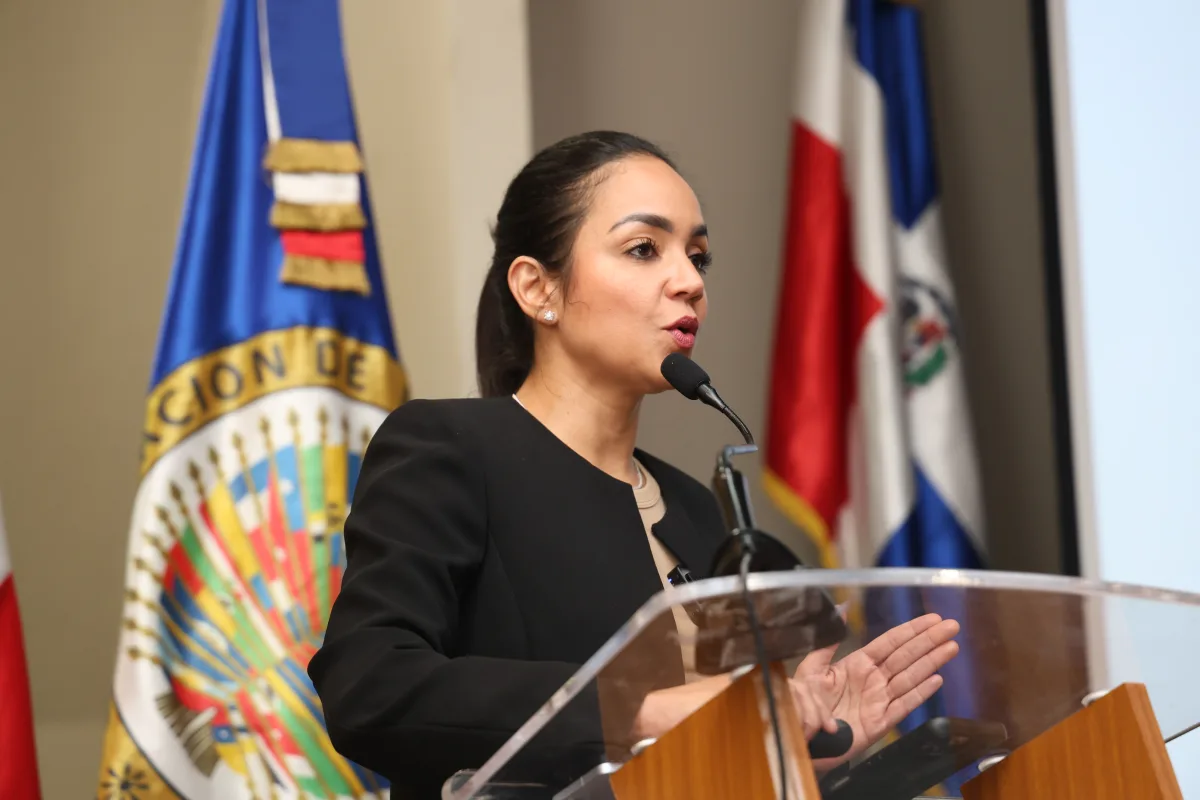 Foro internacional en PUCMM expone buenas prácticas y retos del nuevo modelo policial