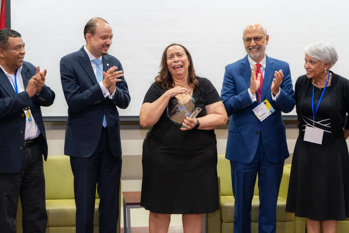PUCMM rinde homenaje a la profesora Rosina de la Cruz, por su legado en Derecho Administrativo