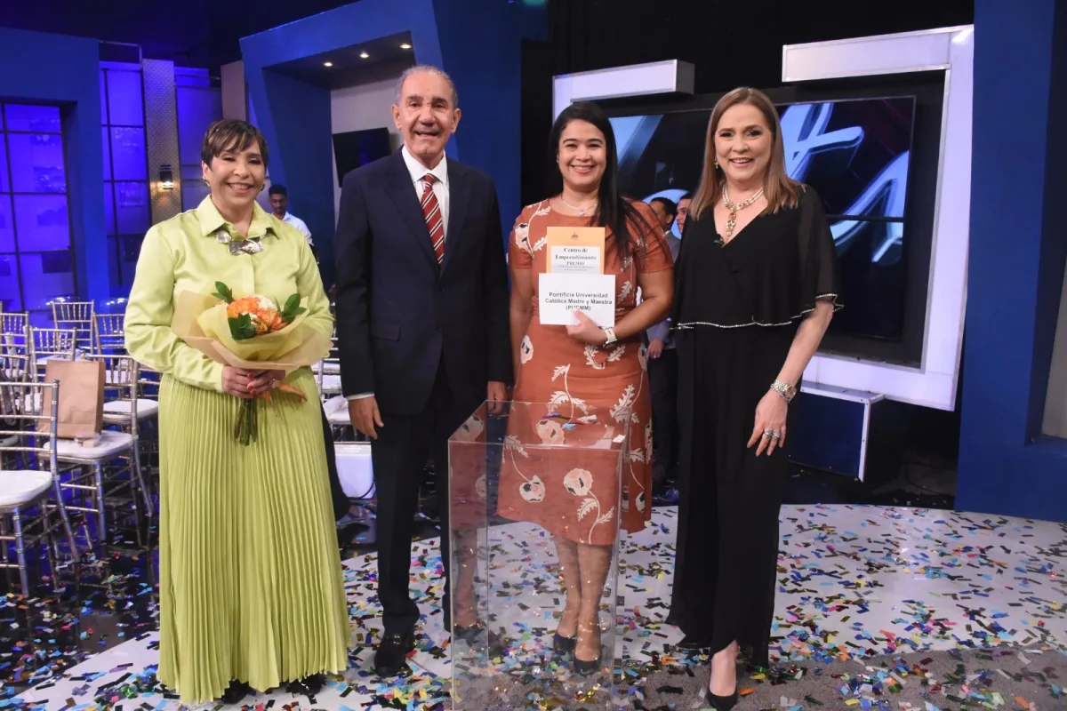 PUCMM Emprende es reconocida por MESCYT