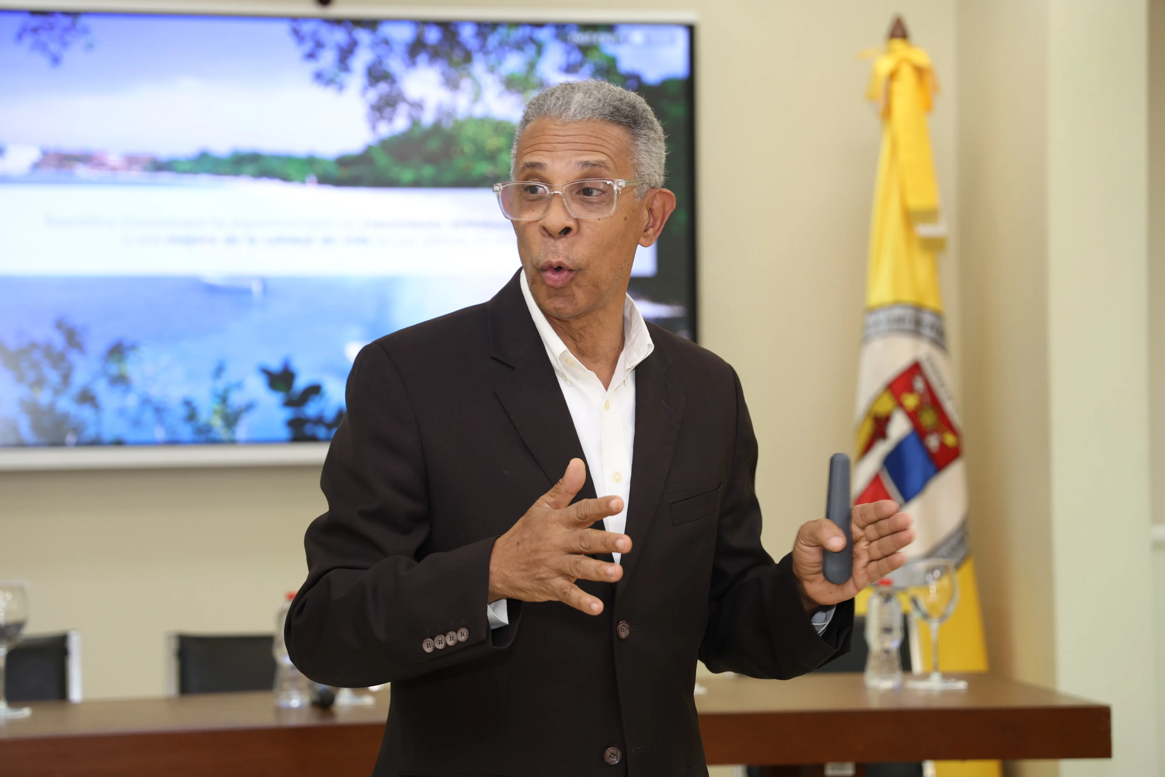 PUCMM y Viceministerio de Ordenamiento Territorial realizan jornada de sensibilización con estudiantes