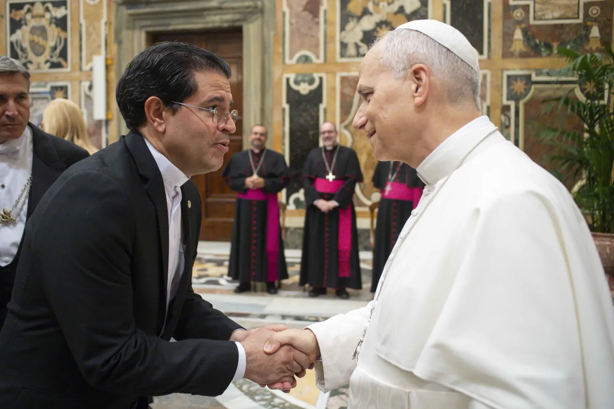 Rector PUCMM participa en el Jubileo del Mundo Educativo en el Vaticano