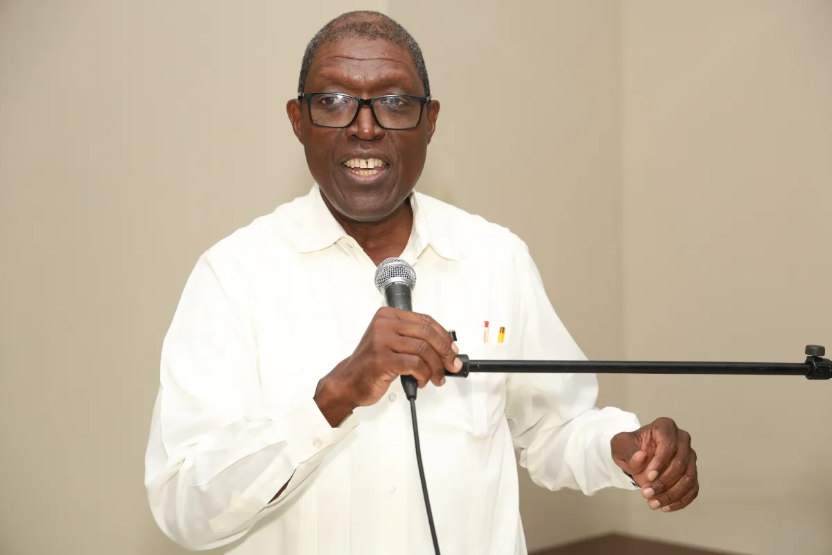 Escuela de Humanidades de PUCMM analiza separación independentista