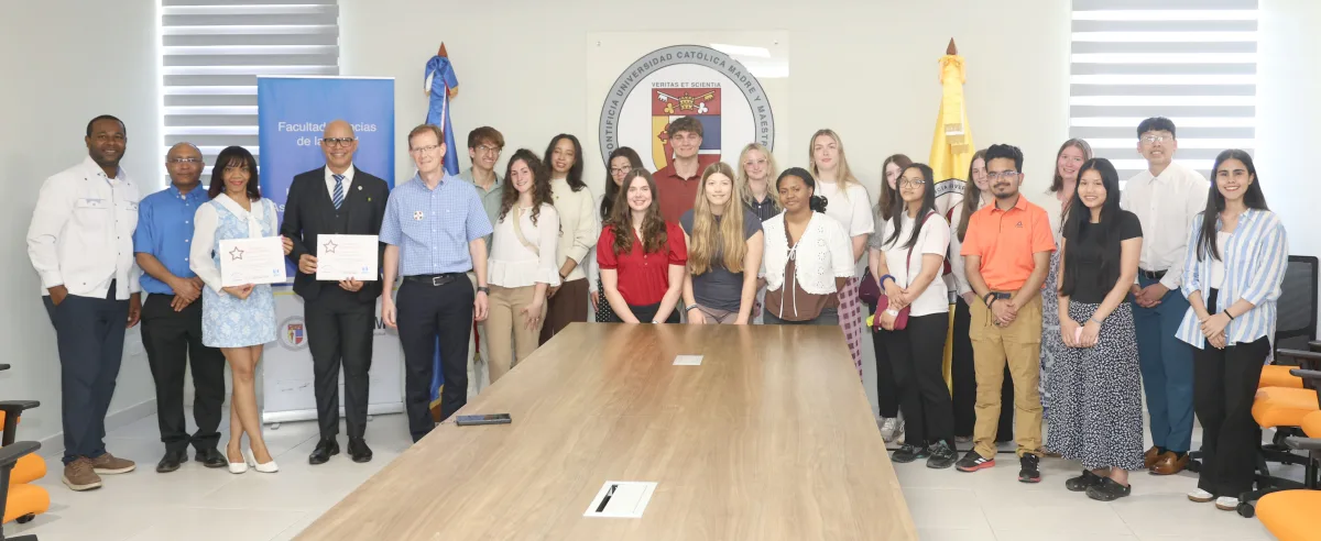 PUCMM recibe estudiantes de Rochester en intercambio académico