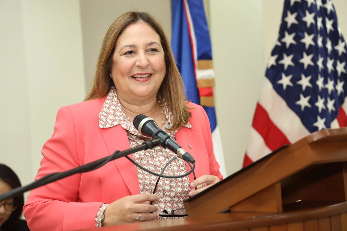 Virginia Flores