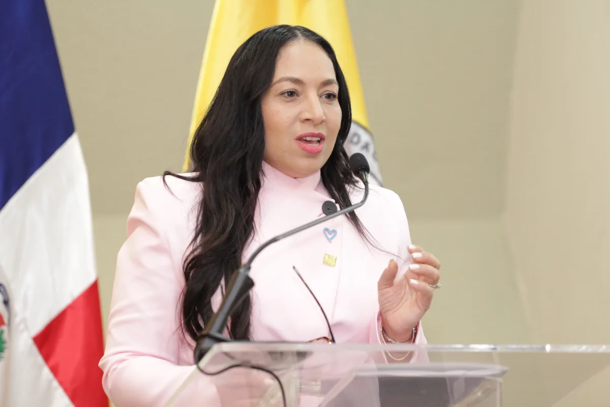 Advierten en PUCMM que la trata de personas se ha trasladado a redes sociales