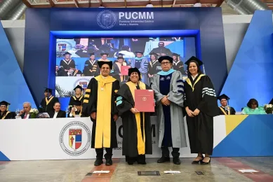 Titulo entrega doctorado